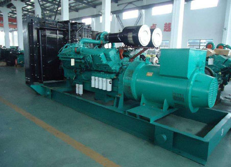 郊区800kw康明斯柴油发电机组